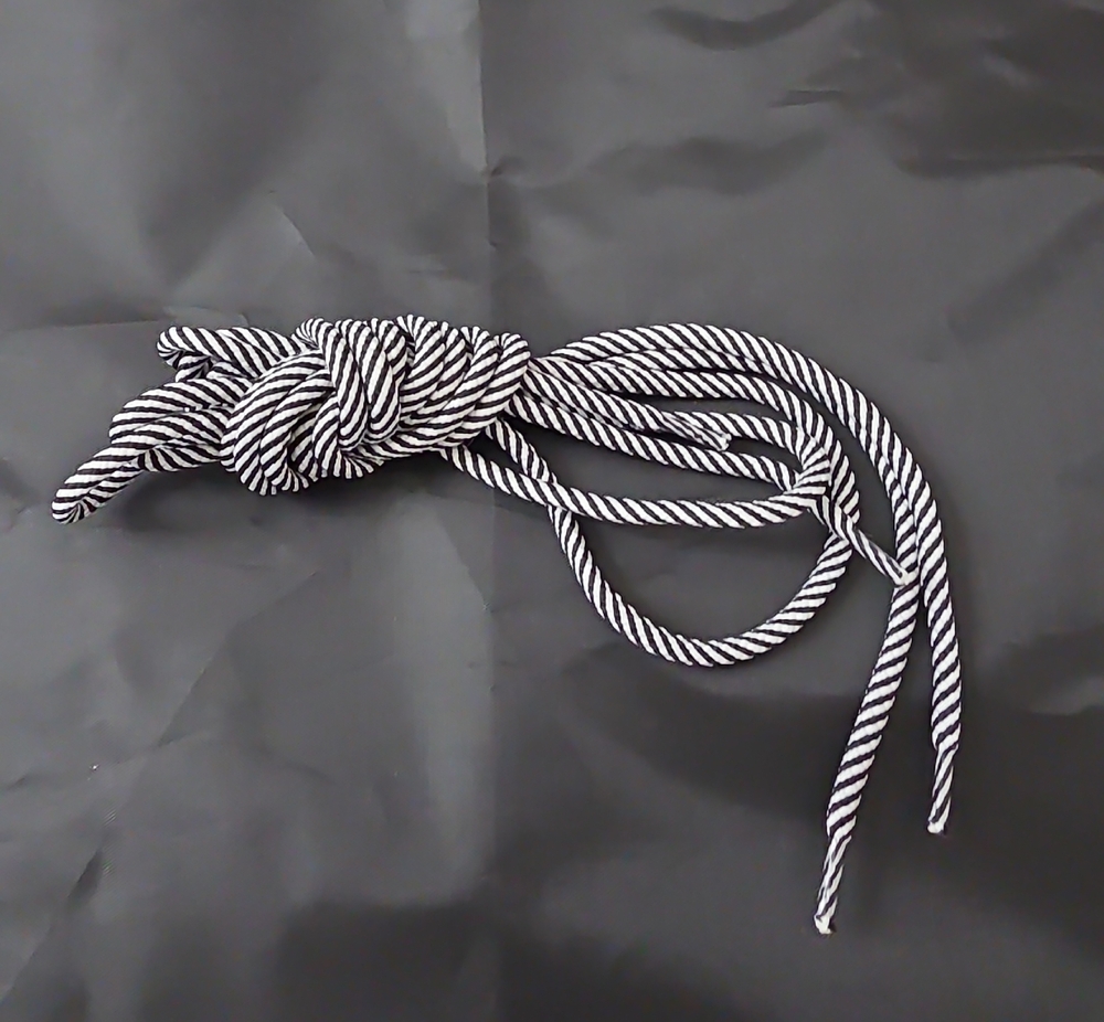 Black and White Twisted Shoelaces